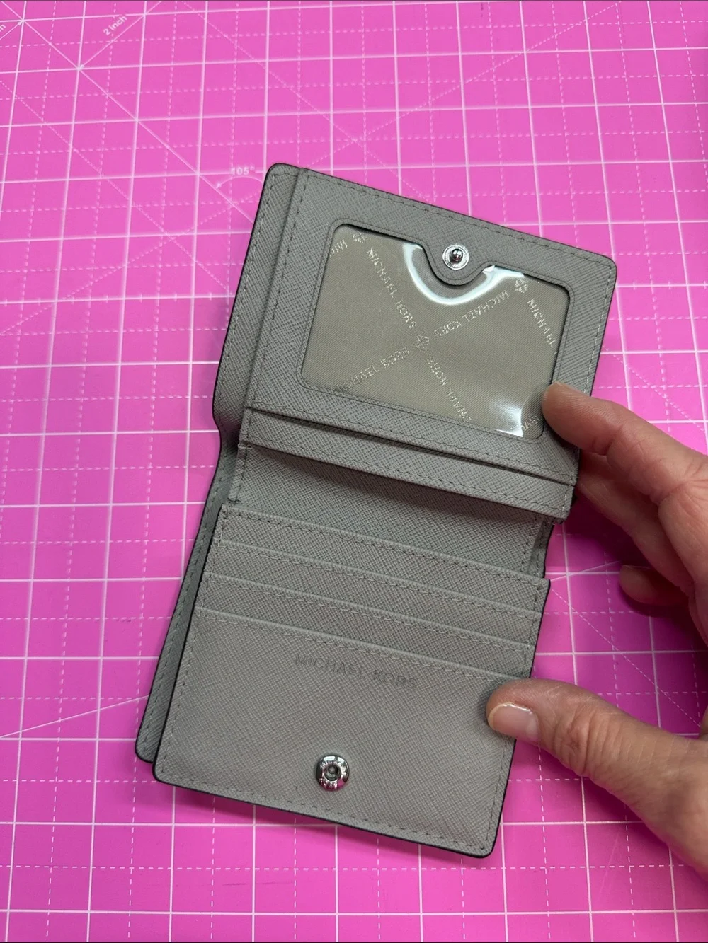 Michael Kors Gray Pebbled Leather Card & Key Holder